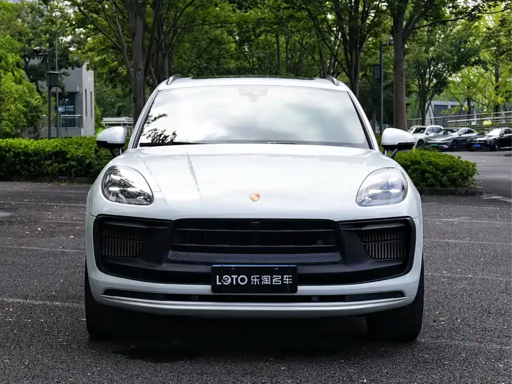 Porsche Macan — фото 10