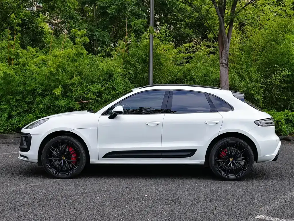 Porsche Macan — фото 8