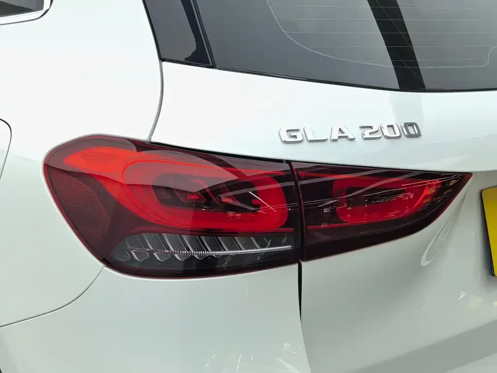 Mercedes-Benz GLA — фото 5