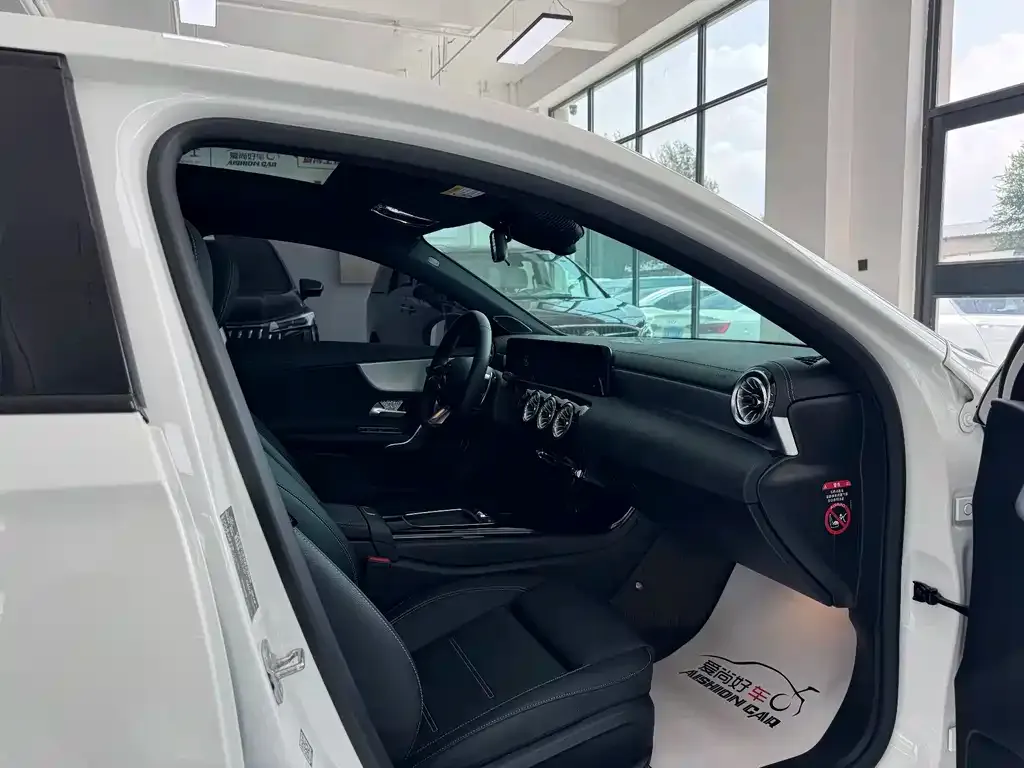 Mercedes-Benz A-Class AMG — фото 3