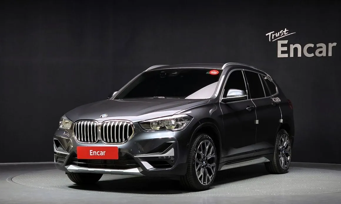 BMW X1 — фото 1