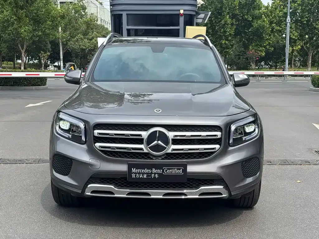 Mercedes-Benz GLB — фото 5