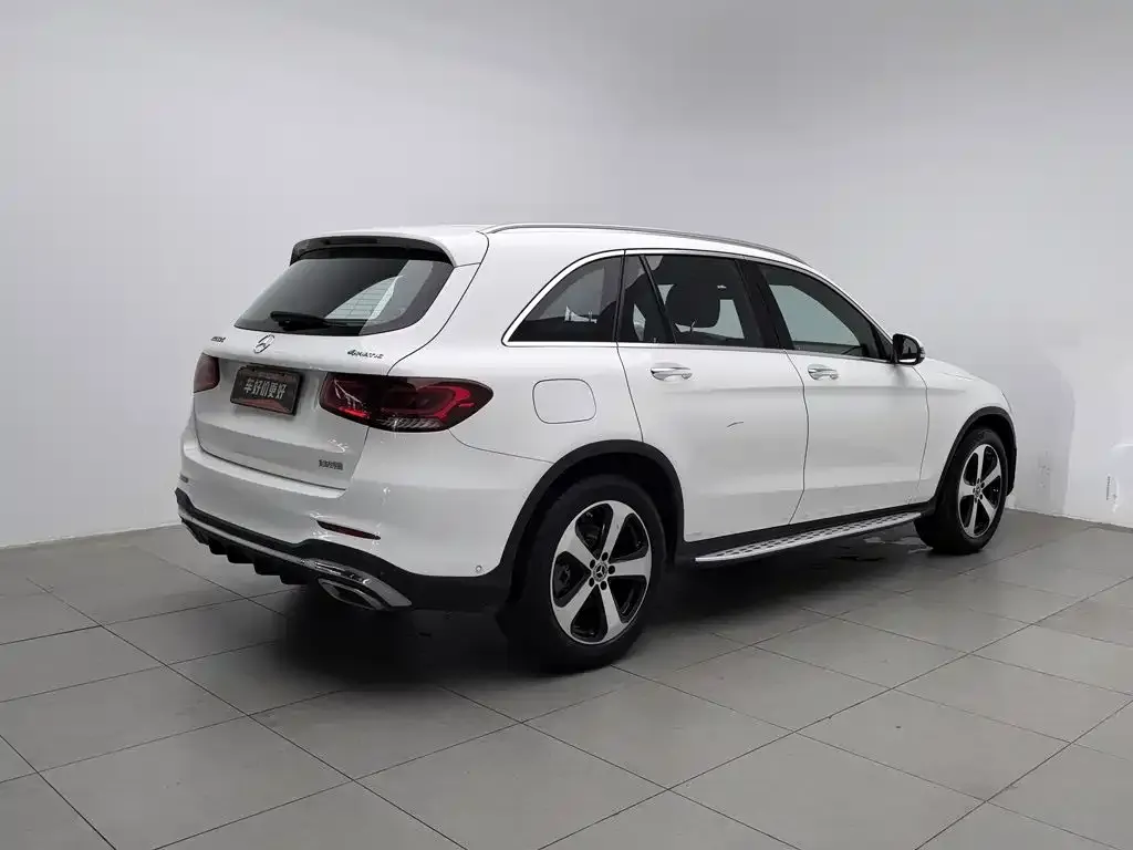 Mercedes-Benz GLC — фото 10