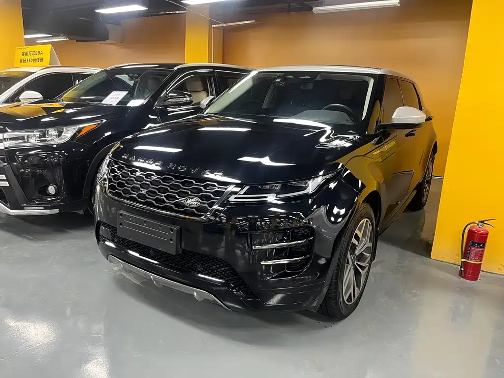 Land Rover Evoque — фото 1