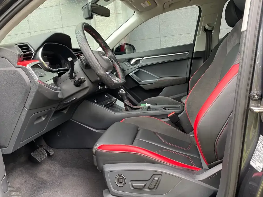 Audi Q3 Sportback — фото 2