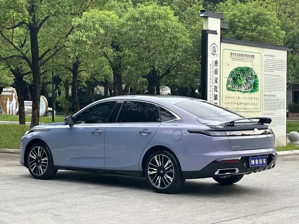 Changan Eado — фото 7