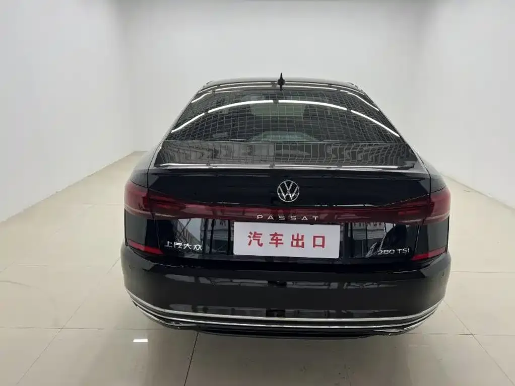 Volkswagen Passat — фото 4
