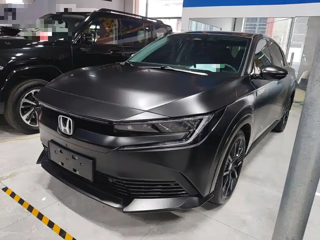 Honda e:NP2 — фото 1