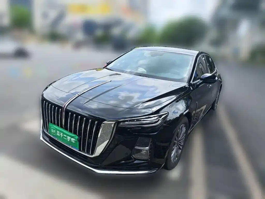 Hongqi H5 — фото 1