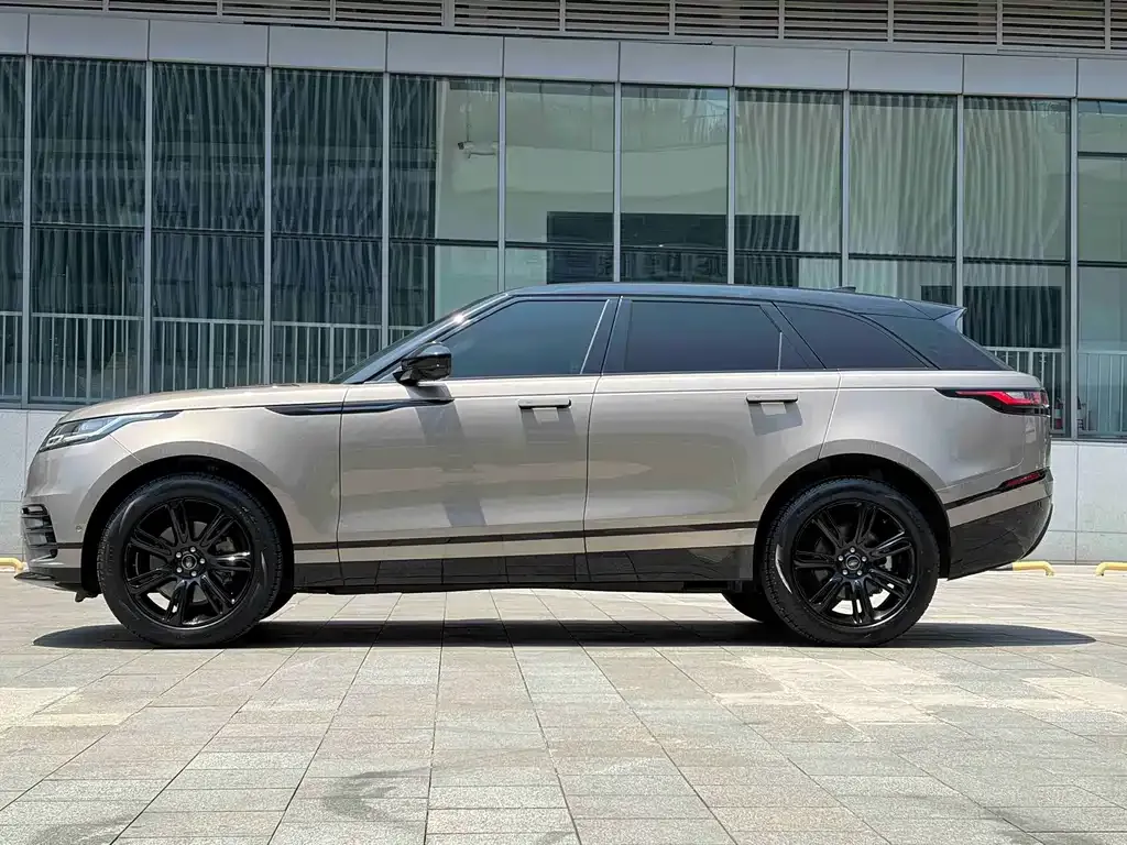 Land Rover Velar — фото 10