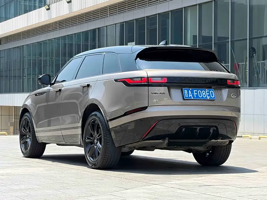 Land Rover Velar — фото 3