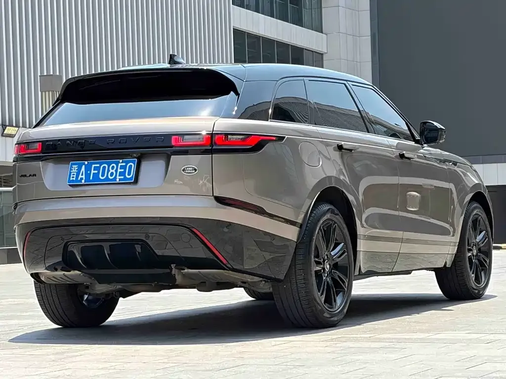 Land Rover Velar — фото 5