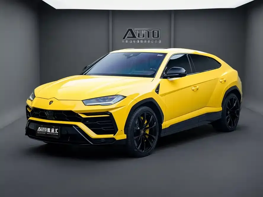 Lamborghini Urus — фото 1