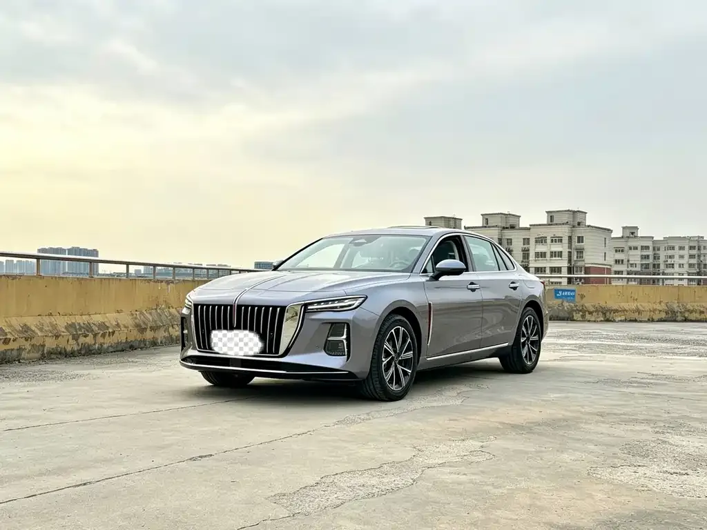 Hongqi H5 PHEV — фото 1