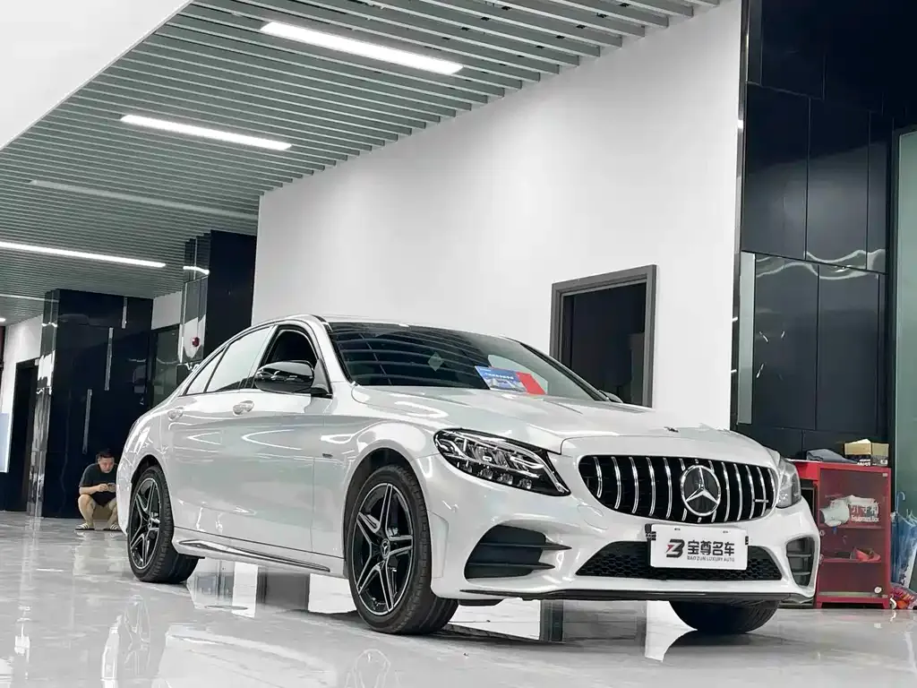 Mercedes-Benz C-Class — фото 8