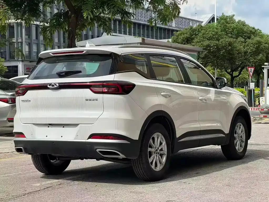 Chery Tiggo 7 — фото 5
