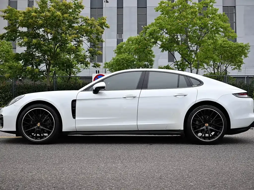Porsche Panamera — фото 7
