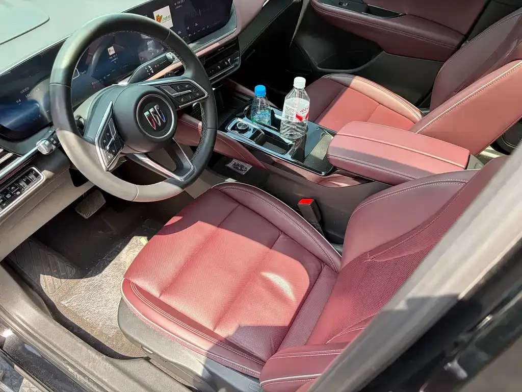 Buick Envision Plus — фото 9