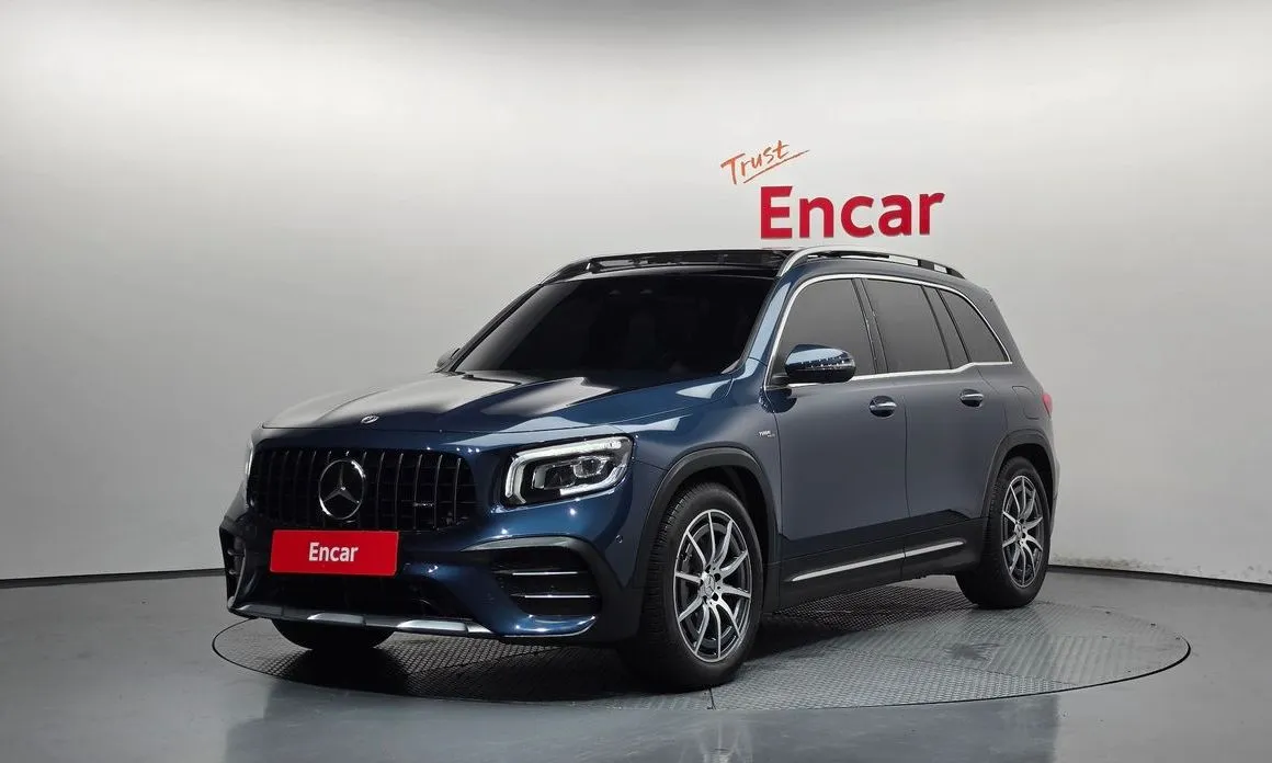 Mercedes-Benz GLB-Class — фото 1