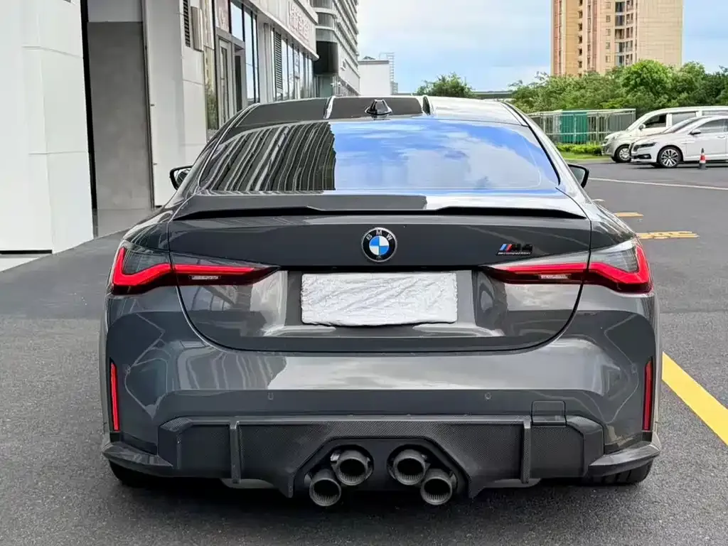 BMW M4 — фото 4