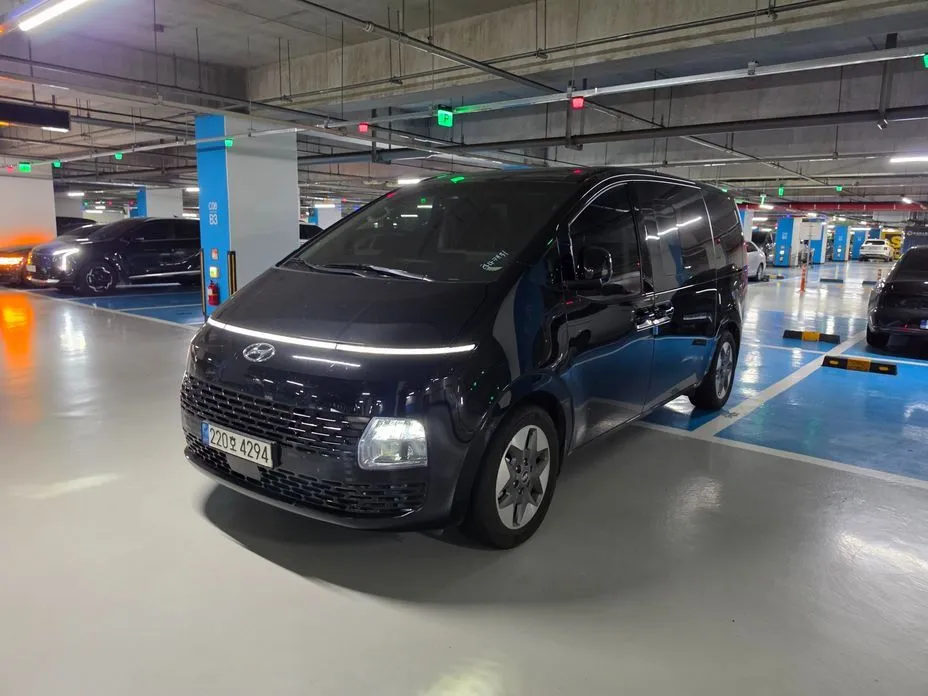 Hyundai Staria — фото 2