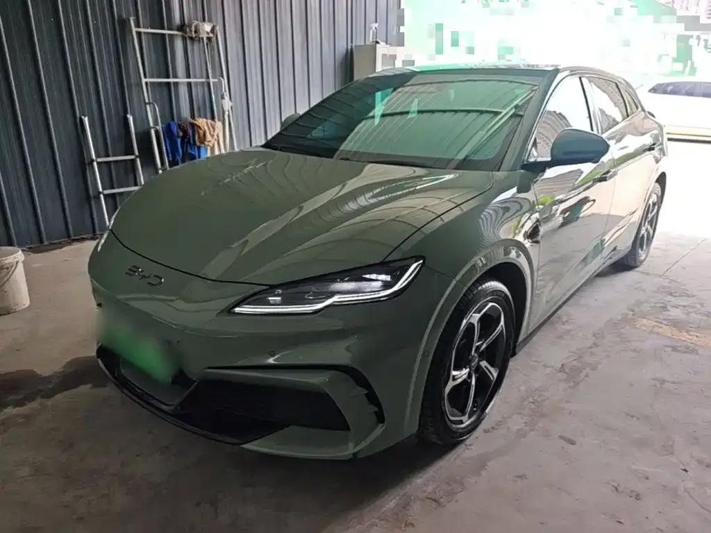 BYD Seal 06GT — фото 10