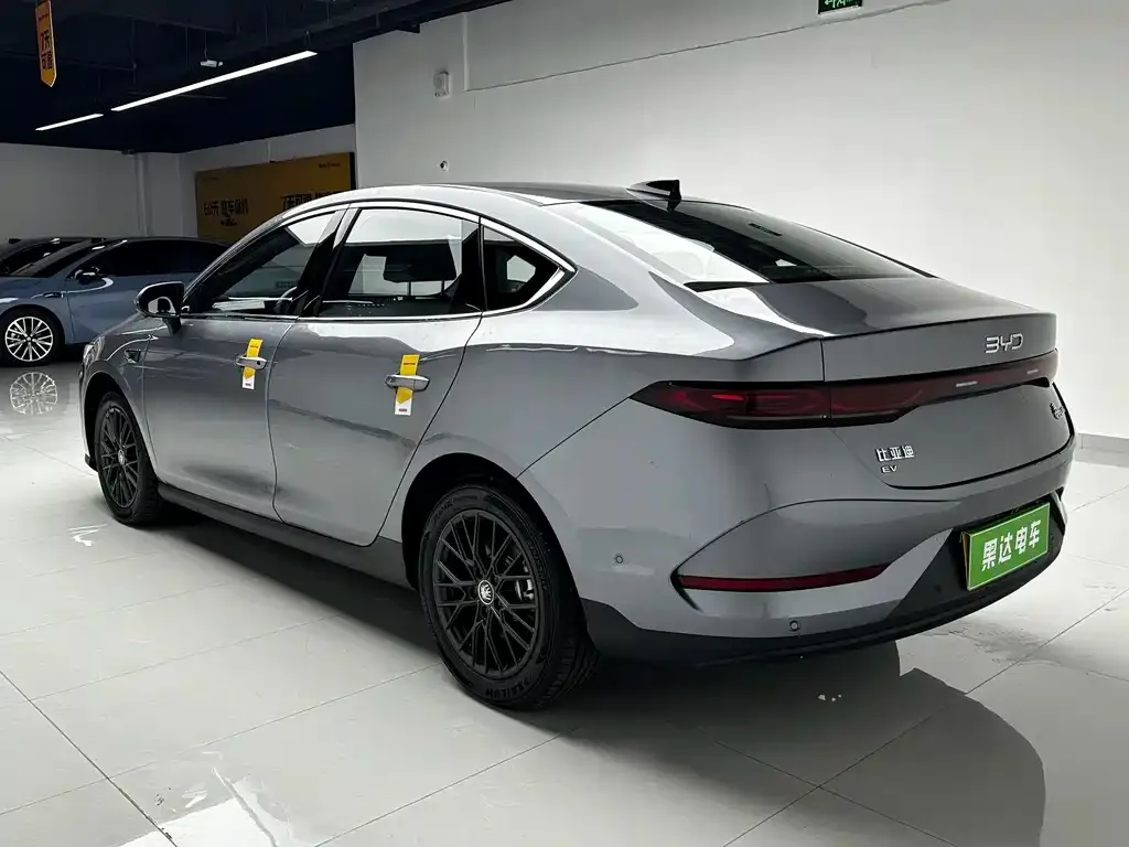 BYD Qin PLUS — фото 6
