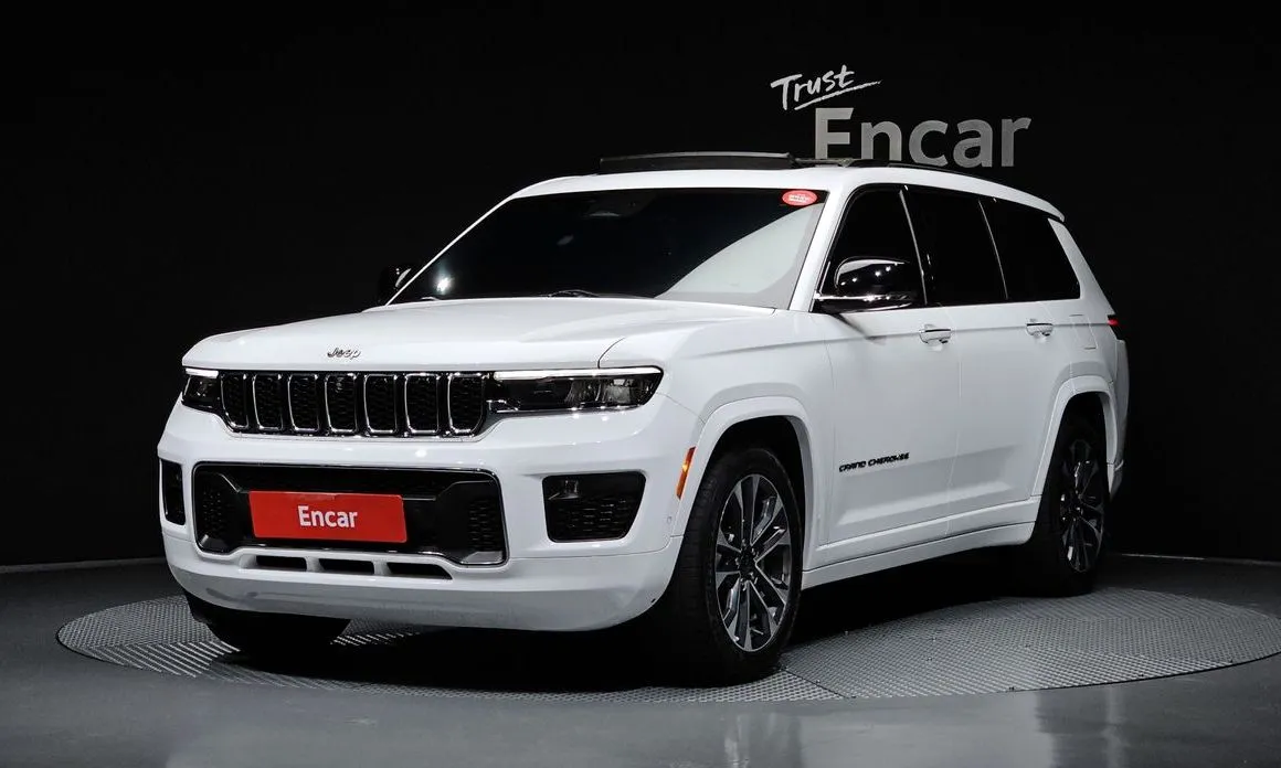Jeep Cherokee — фото 1