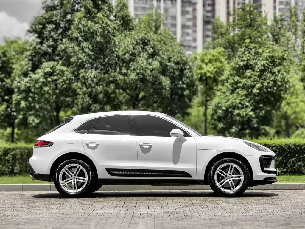 Porsche Macan — фото 5