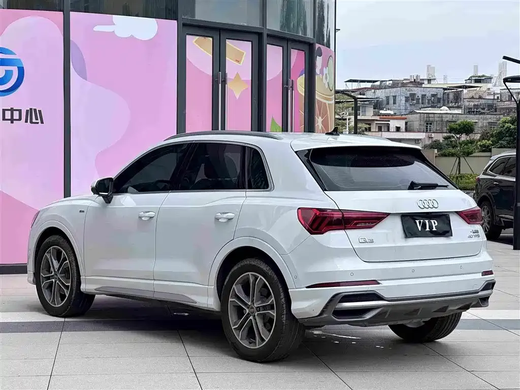 Audi Q3 — фото 7