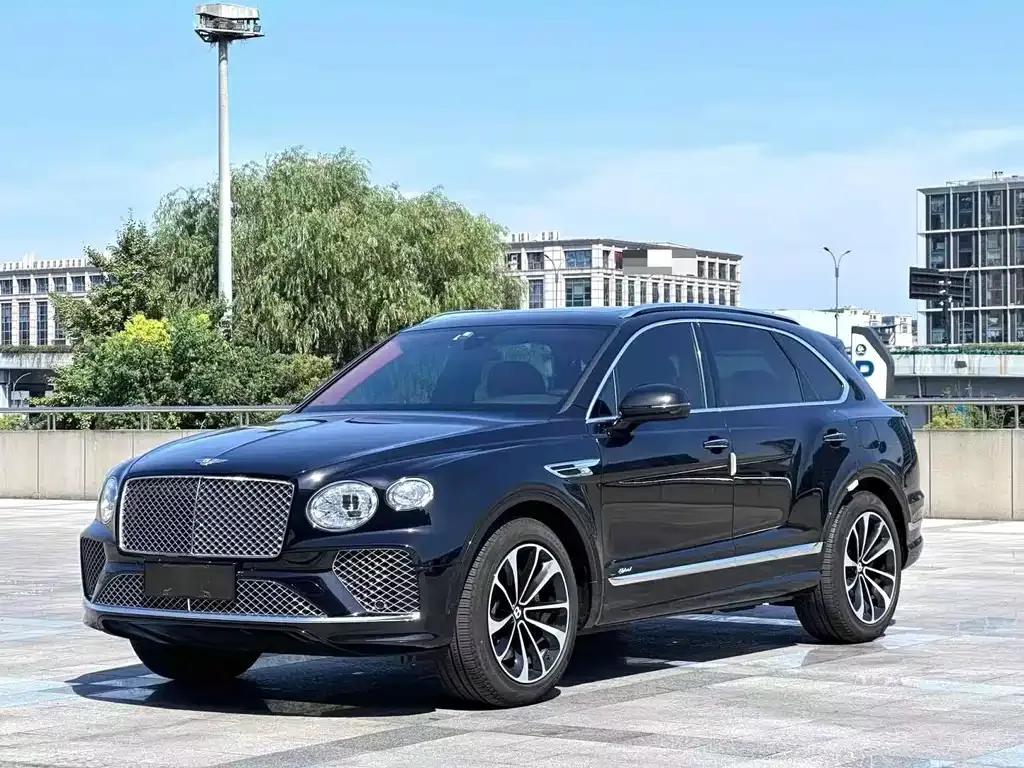 Bentley Bentayga PHEV — фото 1