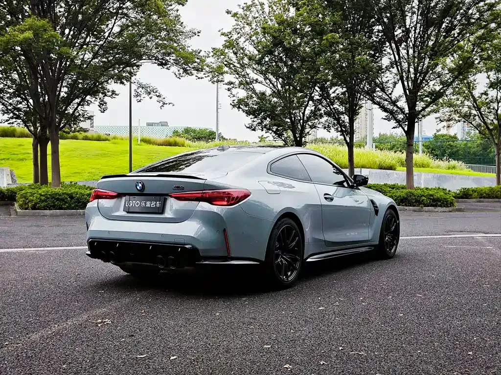 BMW M4 — фото 9