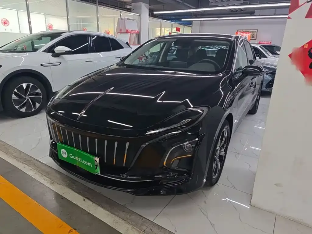 Hongqi E-QM5 — фото 3