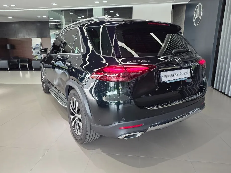 Mercedes-Benz GLE-Class — фото 9