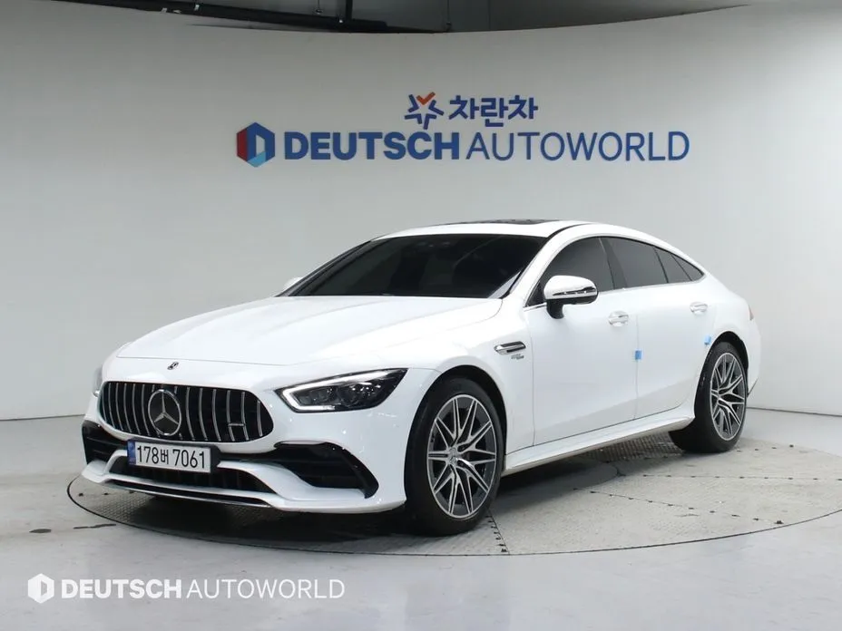Mercedes-Benz AMG GT — фото 1