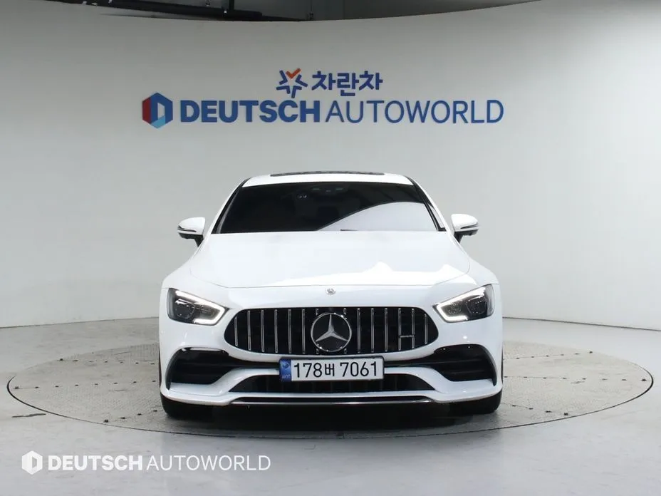 Mercedes-Benz AMG GT — фото 8