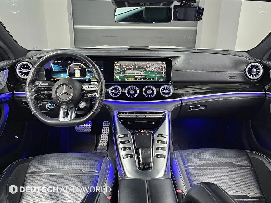 Mercedes-Benz AMG GT — фото 10