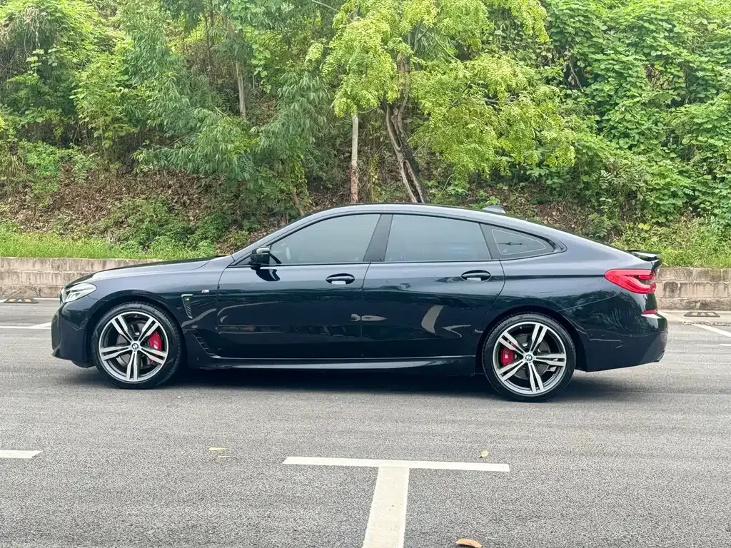 BMW 6 Series GT — фото 10