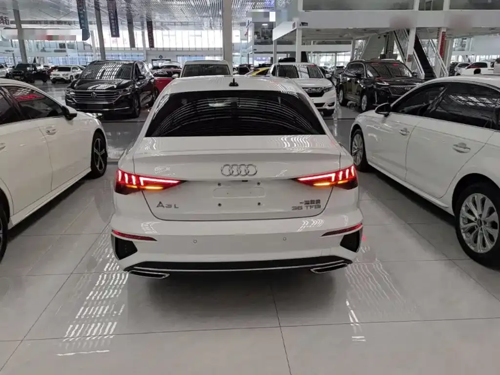 Audi A3 — фото 9