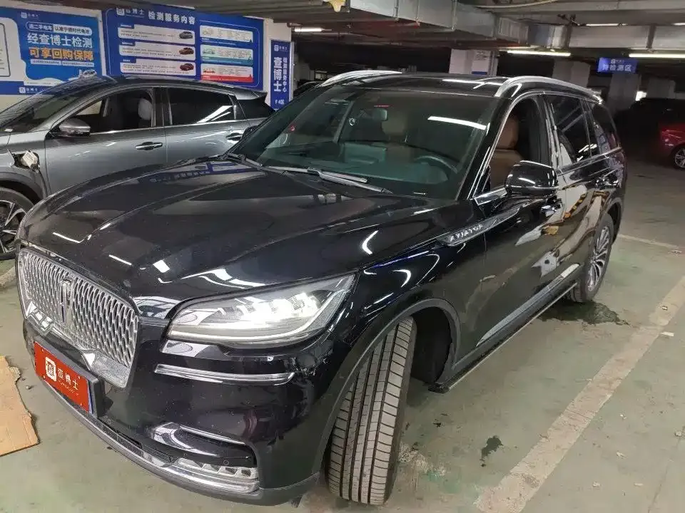 Lincoln Aviator — фото 1