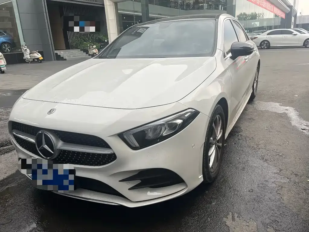 Mercedes-Benz A-Class — фото 1