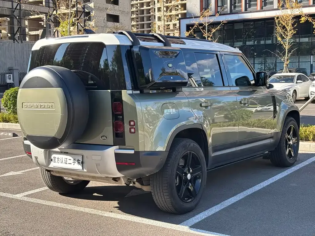 Land Rover Defender — фото 3