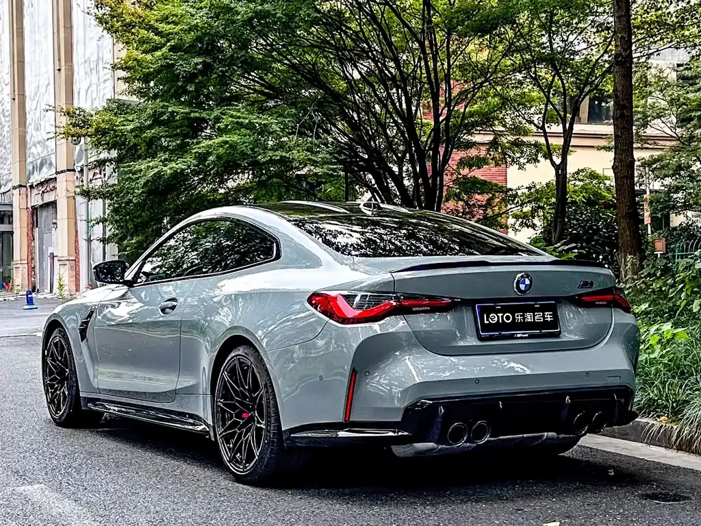 BMW M4 — фото 10