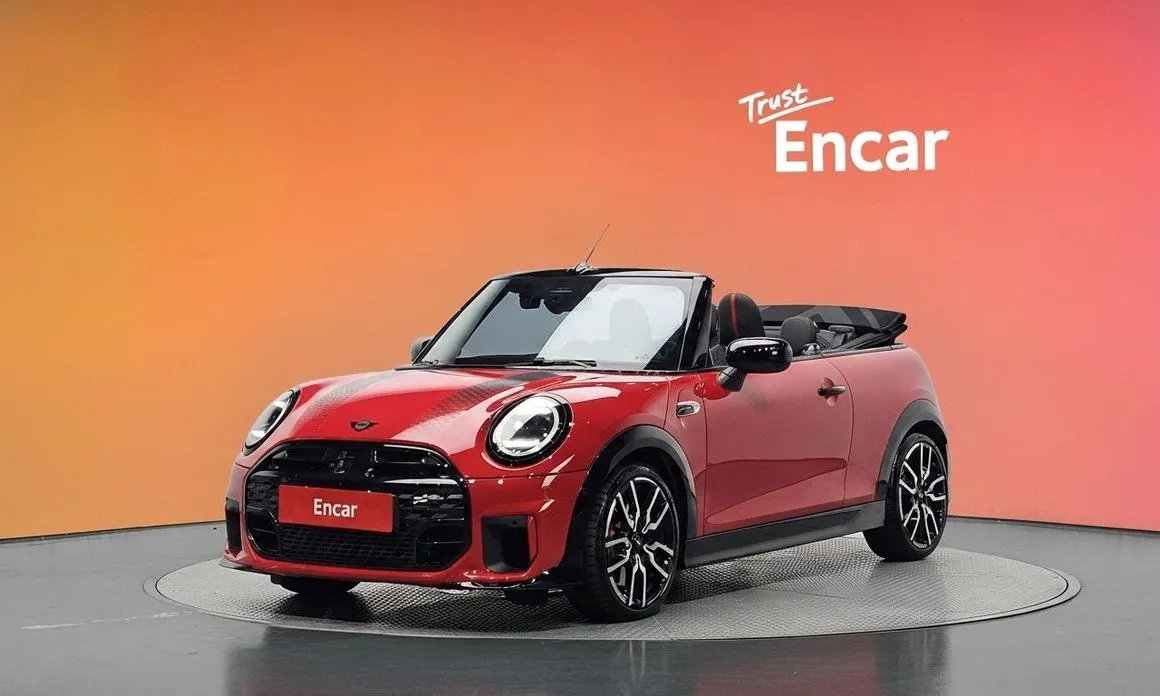 Mini Cooper Convertible — фото 1