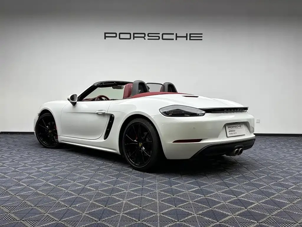 Porsche 718 — фото 10