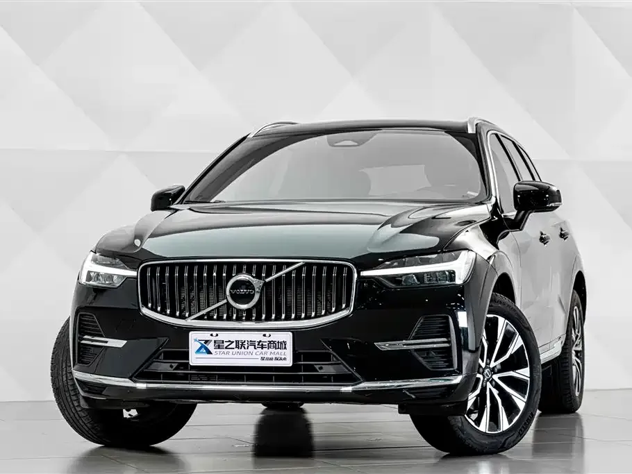 Volvo XC60 — фото 6