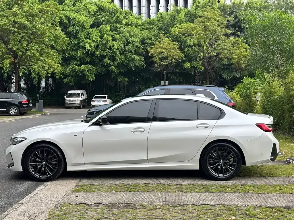 BMW 3 Series — фото 9