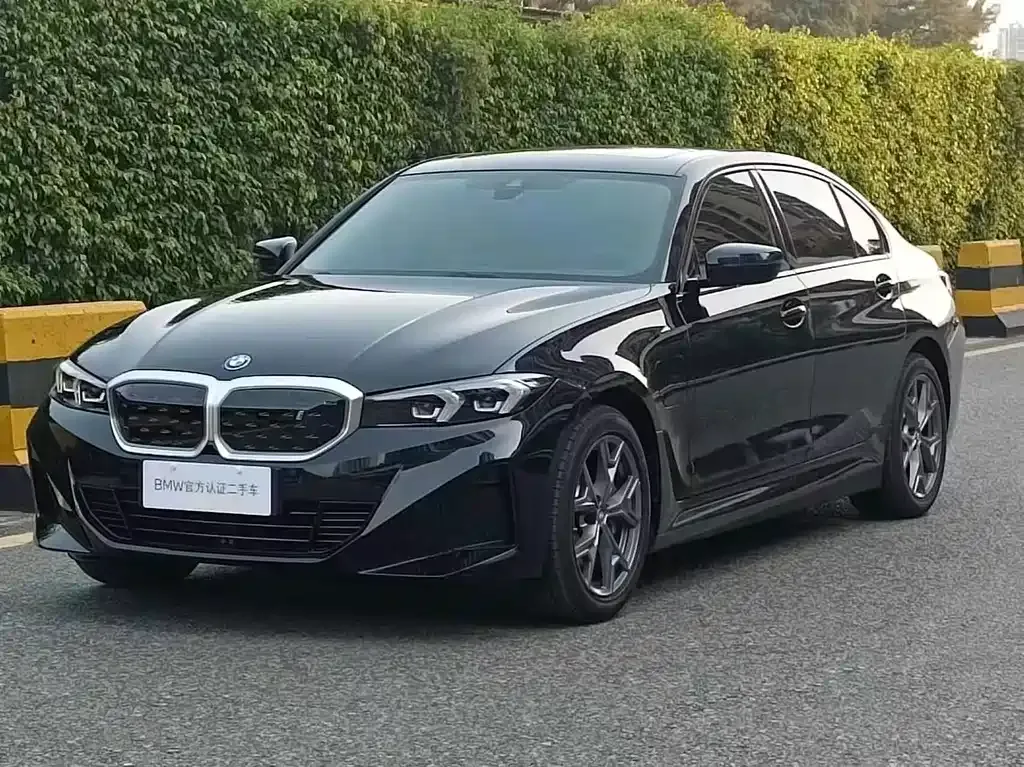 BMW i3 — фото 1