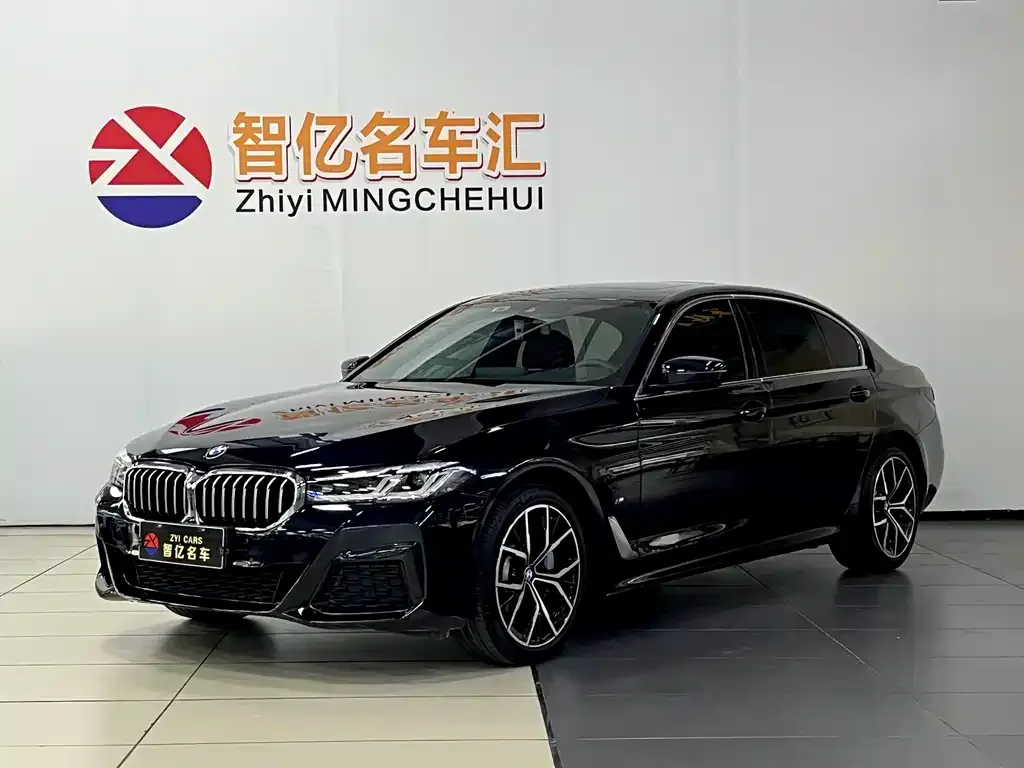 BMW 5 Series — фото 1