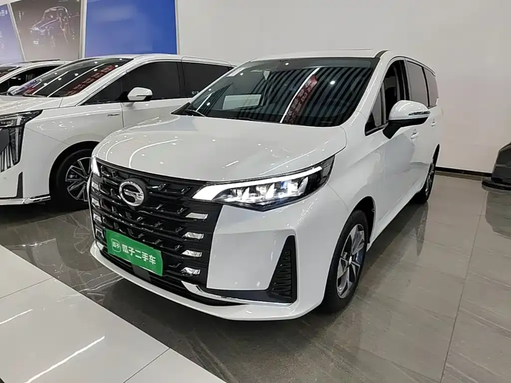 GAC Motor Trumpchi M6 — фото 1